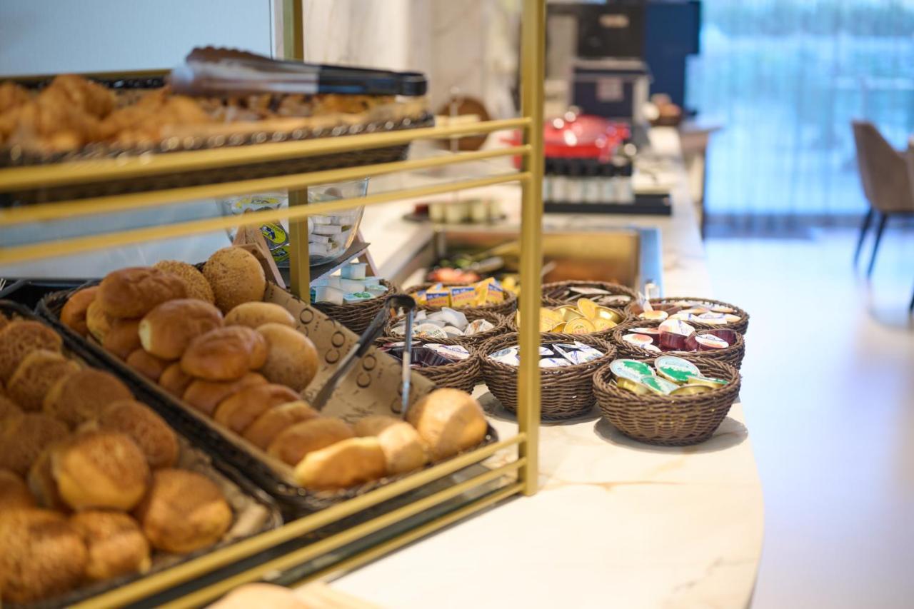 The Cornr Hotel 니우포르트 외부 사진